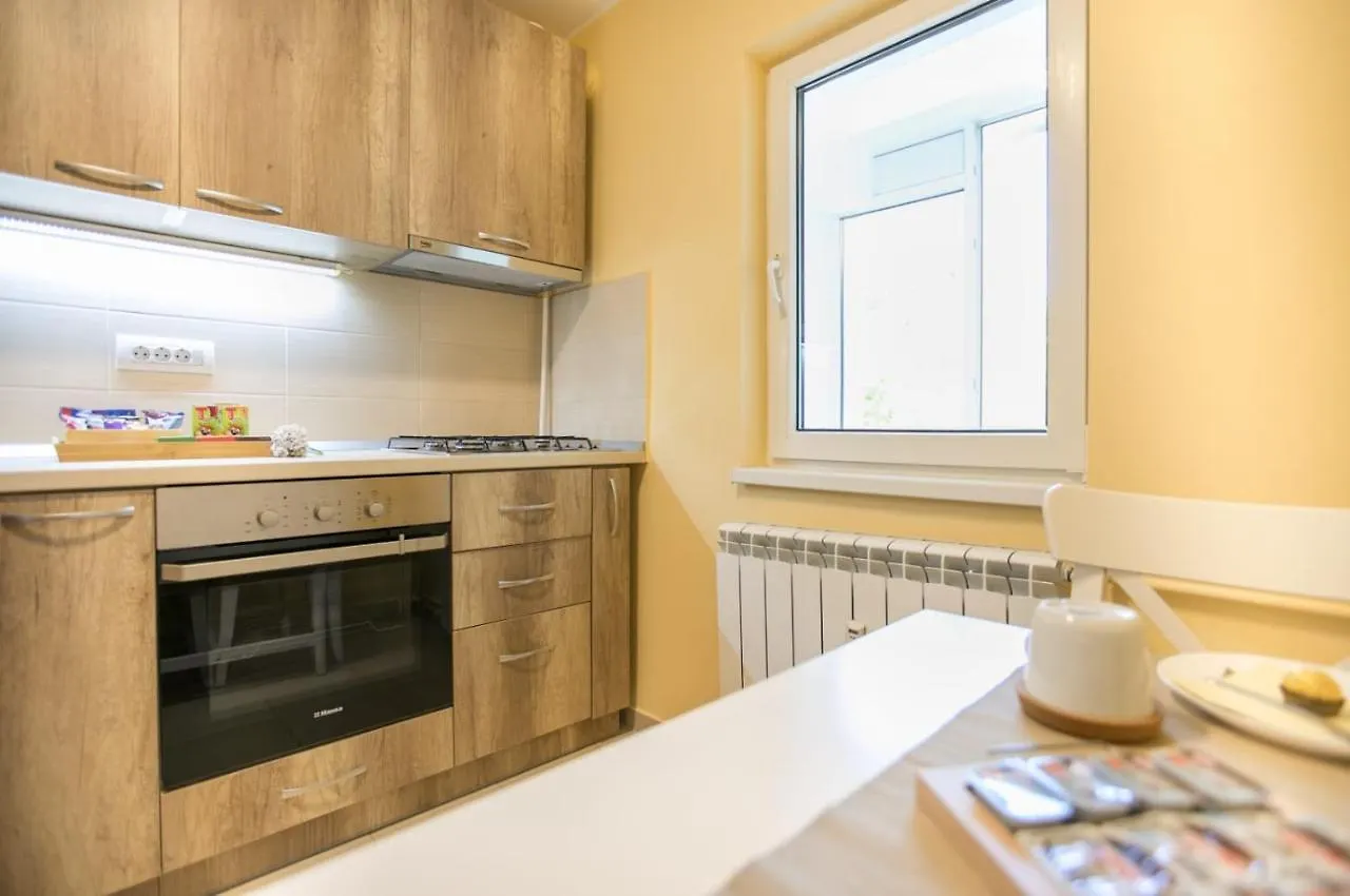 Golden Apartment Baneasa Bükreş